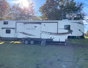 Forest River RV Cedar Creek Silverback 35LFT