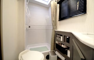 Say hello to "Harmony"! Our 24 Sundance 278BH!