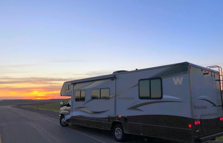New LOWER price! 2014 Winnebago Minnie Winnie 31KP | RVshare