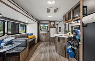 Whisky Town Pioneer | 50G Starlink Included | Sac