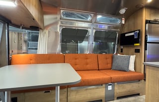 2025 Airstream Trade Wind 25FBQ with rear HATCH