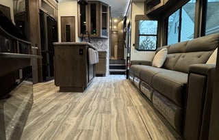 2022 Alliance, Valor 36V11 Toy Hauler