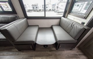 2021 Jayco Jay Feather 27BHB