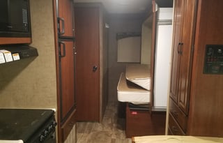2016 Forest River Sunseeker LE 2250SLE