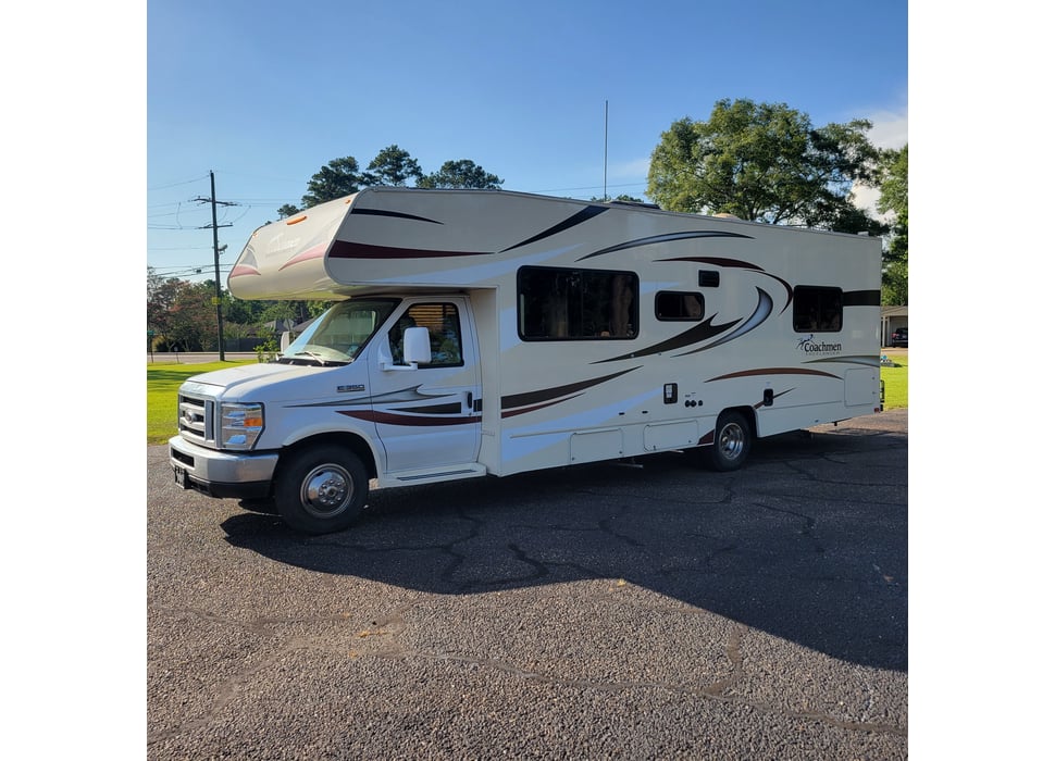 Class C Motor Home rentals in Westwego