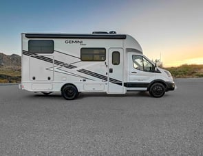 Thor Motor Coach Gemini Trip 22MT