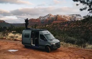 4WD All-Season "Rosie" UNLIMITED MILES + Starlink