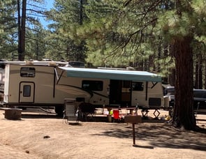 EverGreen RV Ever-Lite 33QB