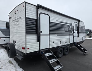 EAST TO WEST Della Terra 241BH