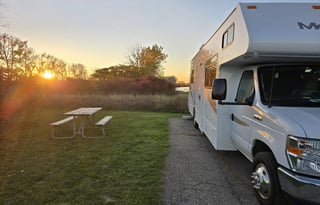 Fireside RV's 2019 Thor Majestic 28A - LMI1519
