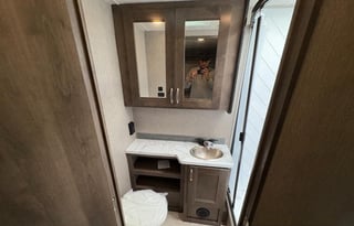 Kid's-Dream| Bunk Beds + 2 Queens + Outdoor Shower