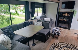 The Land Yacht, **Pet Friendly**