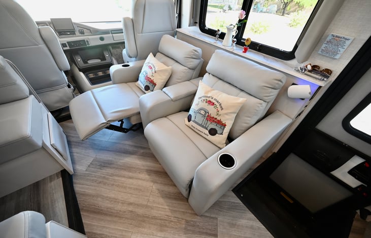 Living Area Recliners