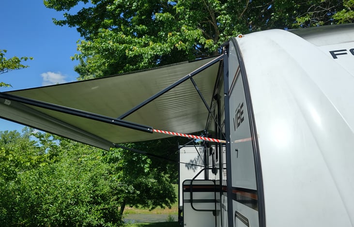 18' awning