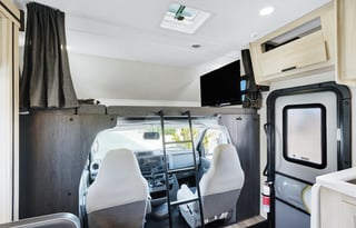 Gently Used Spacious 2023 Forest River Sunseeker