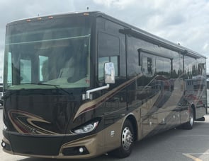 Tiffin Motorhomes Phaeton 40 QBH