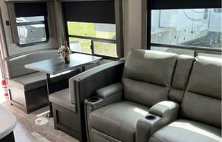 Grand Design Reflection **Sleeps 8 (OKFL2278)