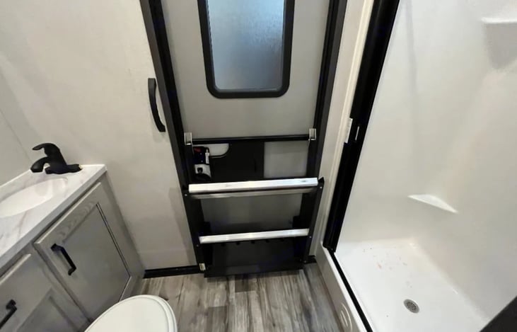 Bathroom, in second bedroom