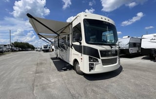 2023 Coachmen Mirada 32LS – Family Adventure Ready