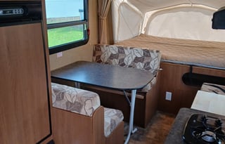 FOSTERS SHOOTING STAR 2013 STARCRAFT LAUNCH