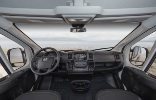 2022 Winnebago Solis 59P