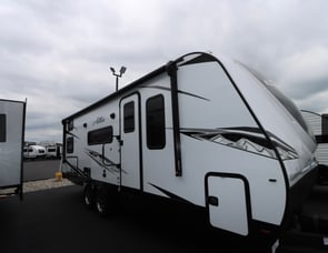 EAST TO WEST Alta 2210MBH