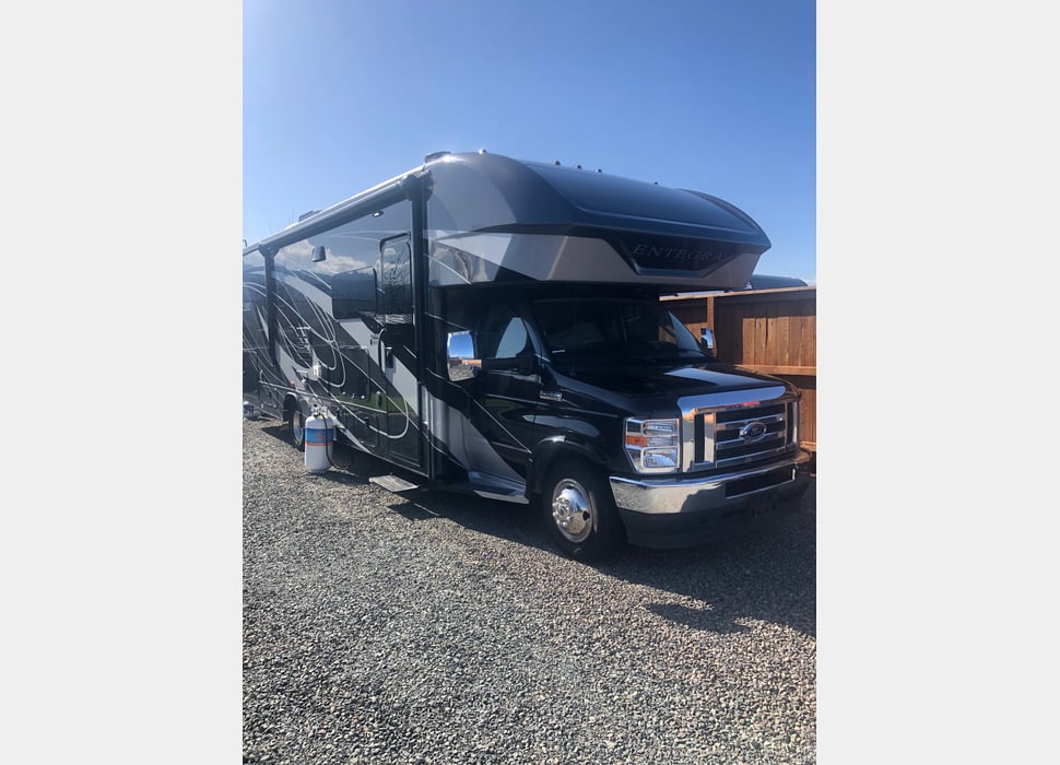 Class C Motor Home rentals in Austin