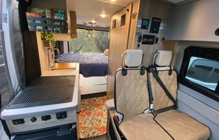 Solis 59PX: Perfect for Families - Full Amenities