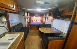 2011 Coachmen RV Freedom Express LTZ 232RBS