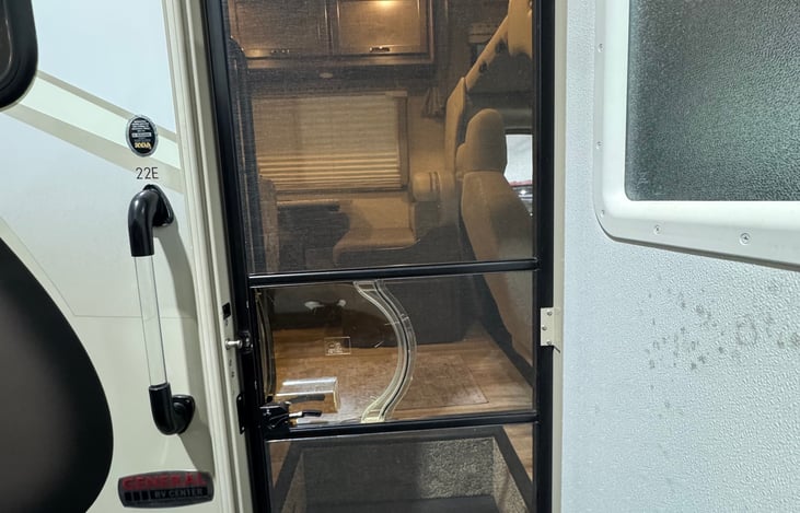 Screened door to allow the breeze to flow in on your adventure!