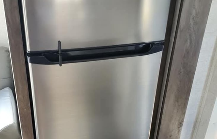 Large electric refrigerator