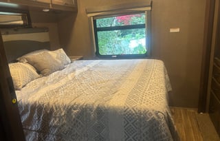 Georgia, our 2018 Thor Motor Coach ACE 29.3