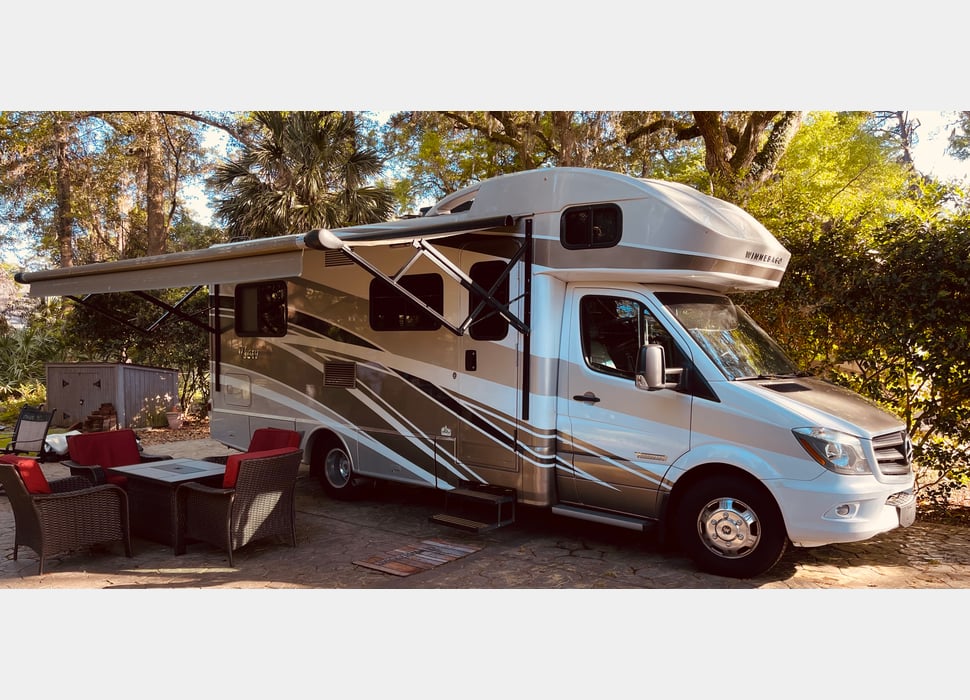 Class C Motor Home rentals in Galion