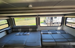 2021 Forest River Salem Cruise Lite- Super Clean