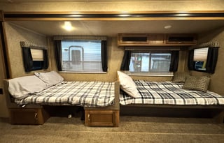 2017 Coachmen Catalina 243RBS