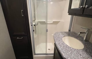 Turner Family Abode on Wheels - Pet Friendly!