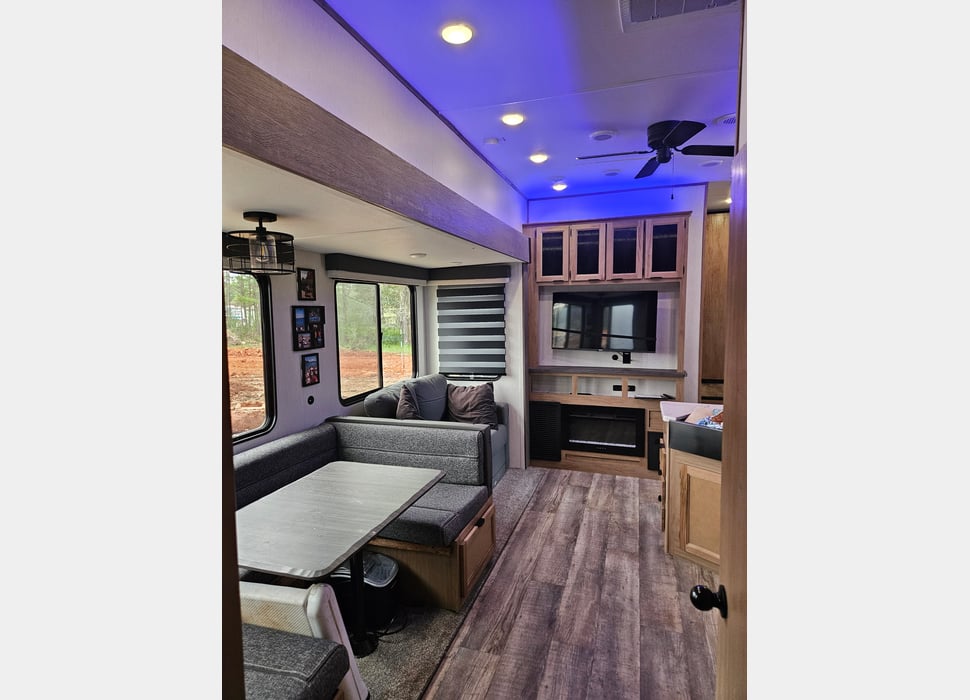 Fifth Wheel rentals in York
