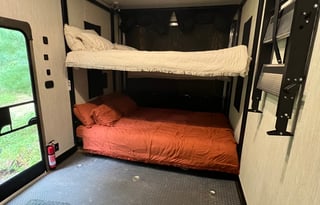 Southern Sunrise Pet Friendly/Kid Friendly RV