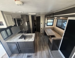 CrossRoads RV Cruiser Aire CR22BBH
