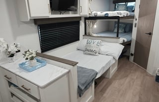 2027 Grand Design- BUNKHOUSE-NO PREP & DUMP FEES