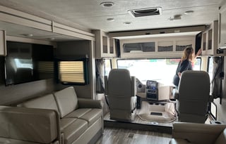 Ramblin' Renata RV Rental