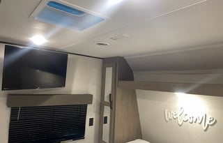2021 Keystone RV Hideout 318BR