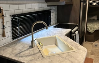 2021 Dutchmen RV Coleman Lantern LT Series 262BH