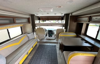 Charming 2015 Winnebago Tribute