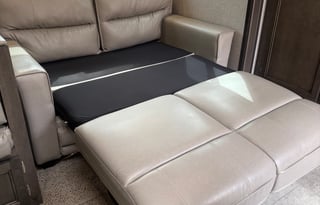 Jayco JayFlight-Sleeps 8