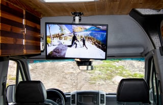 Mercedes-Benz "Iron Horse" Sprinter 2500 4X4