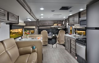 31-*NEW* 2021 Georgetown 4-sleeper Luxury Class A