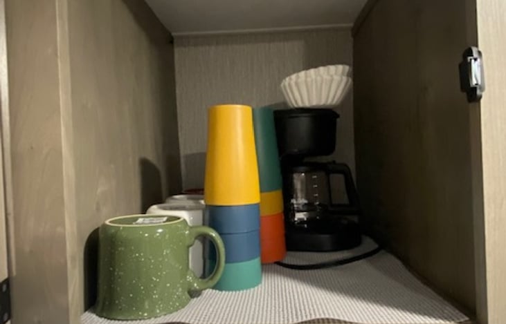 Comes equipped with everything you need to wake up to a fresh cup of coffee