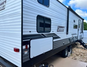 Dutchmen RV Coleman Lantern Series 295QB