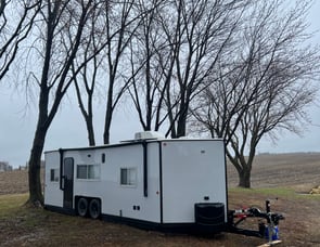 Forest River RV Cherokee Ice Cave 21GP
